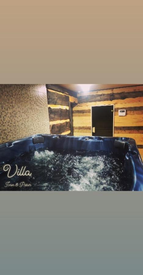 Villa Ivan & Petar Semkovo エクステリア 写真